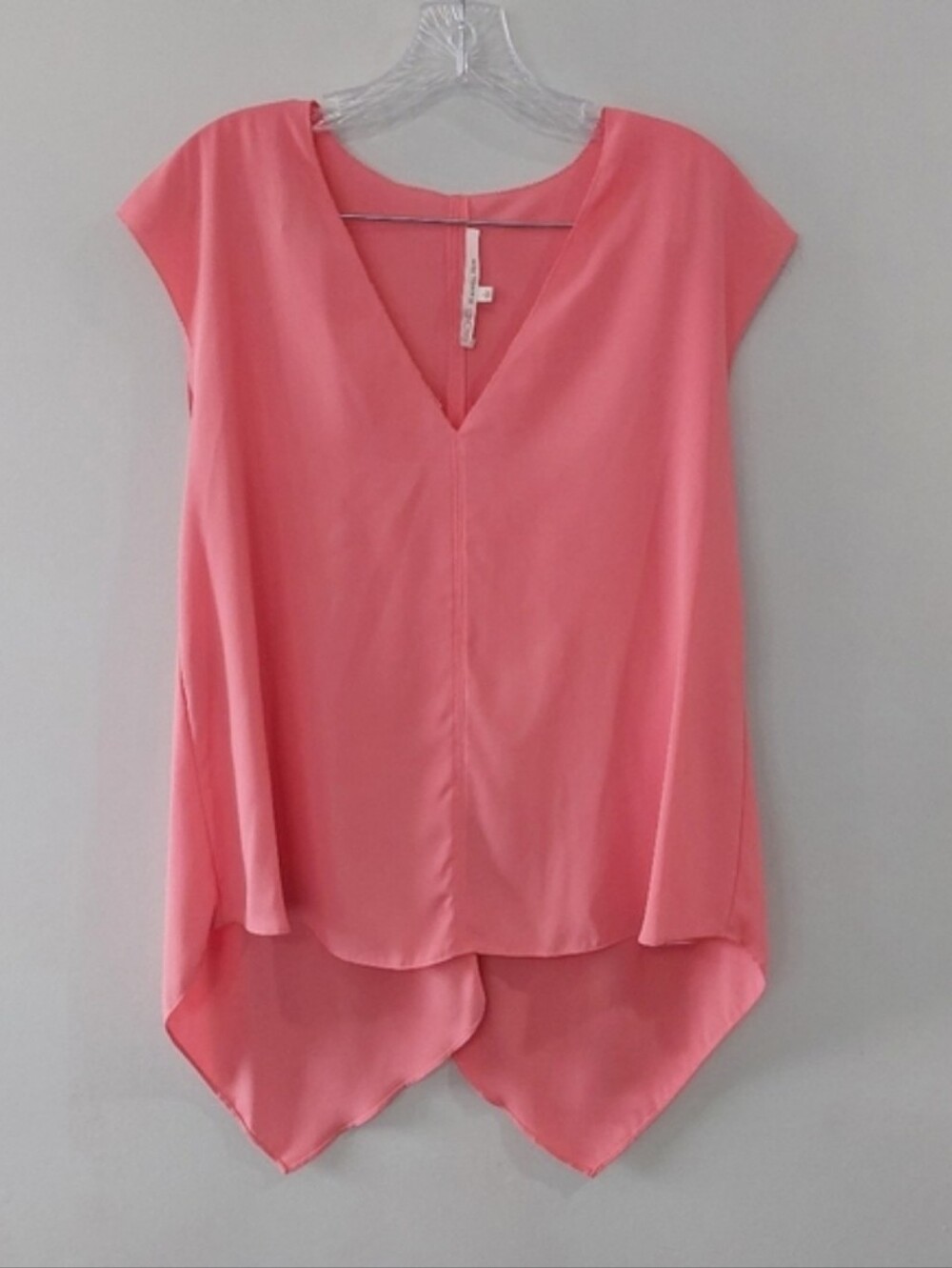 RACHEL Rachel Roy Women's blouse Large Sleeveless Peach Pink High Low Split Back
